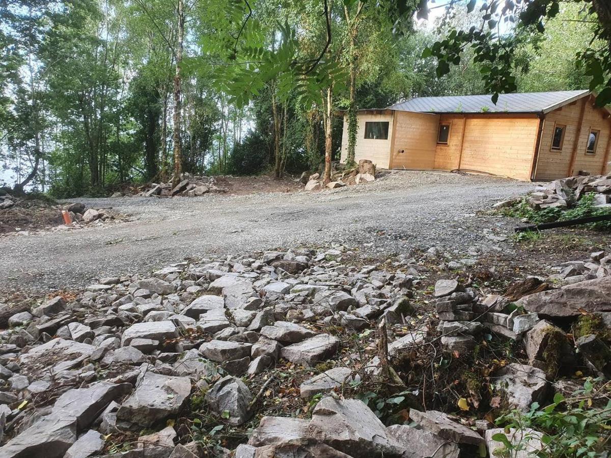 Stunning Log Cabin On The Lake Villa Portroe Exteriör bild